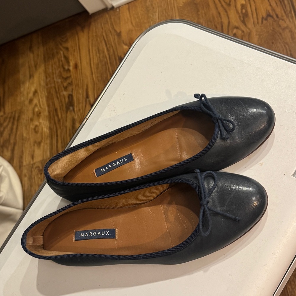 Margaux The Demi Navy Leather Bow Ballet Flats